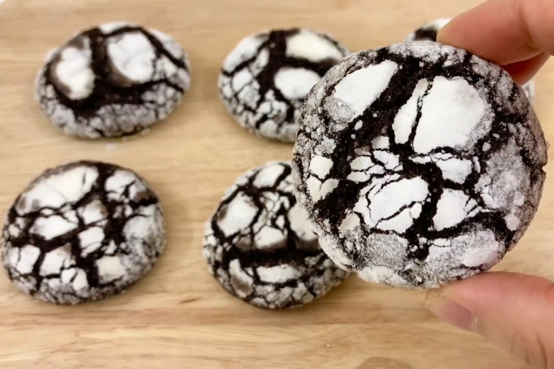 bánh socola tròn hình 1