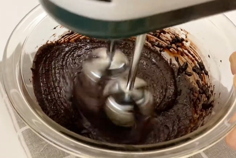 bánh socola tròn hình 2