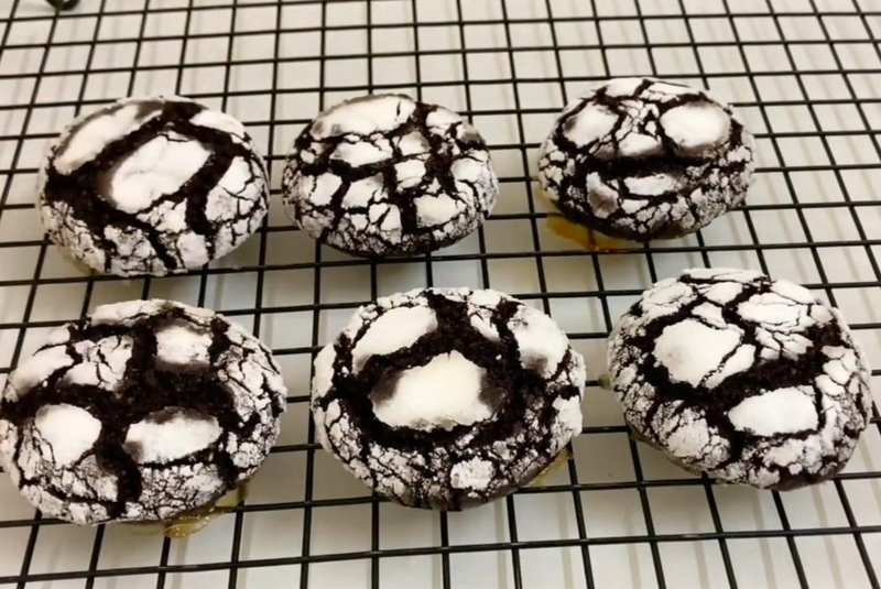 bánh socola tròn hình 7