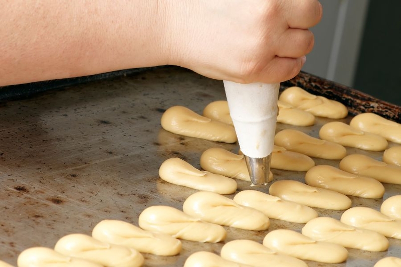 bánh su kem bao nhiêu calo (ảnh 6)