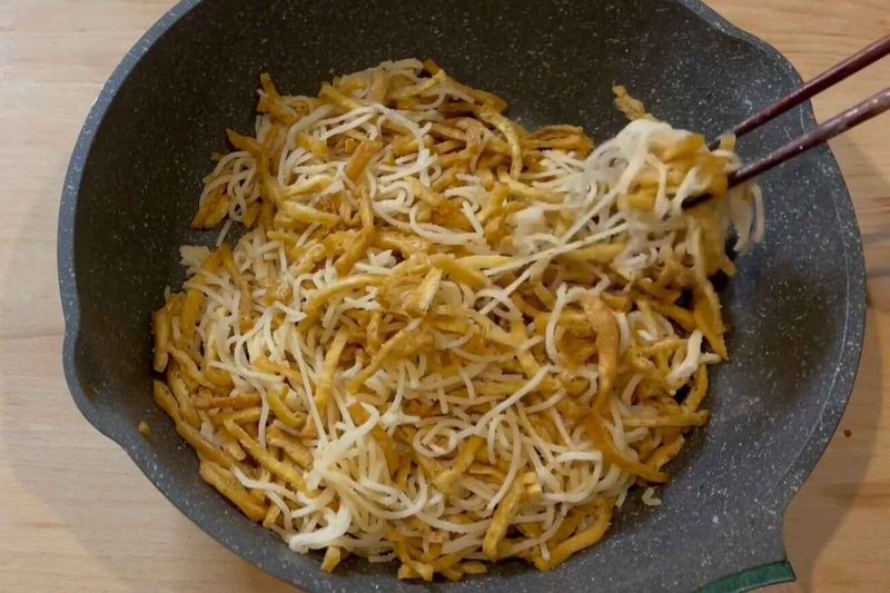 bánh tằm nước cốt dừa chay hình 7