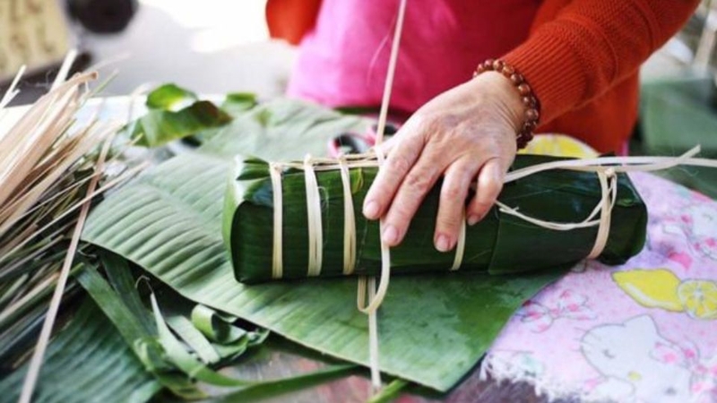 bánh tét ngũ sắc 4