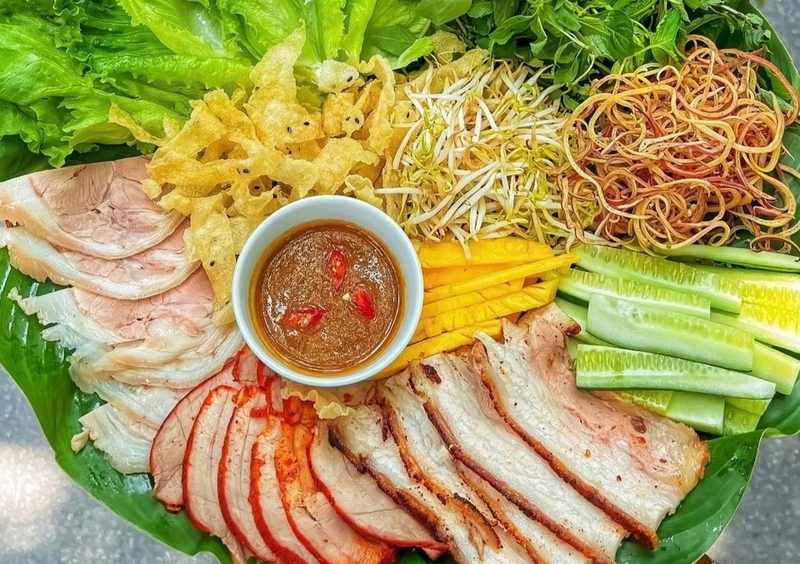 Bánh tráng cuốn thịt heo bao nhiêu calo ảnh 3