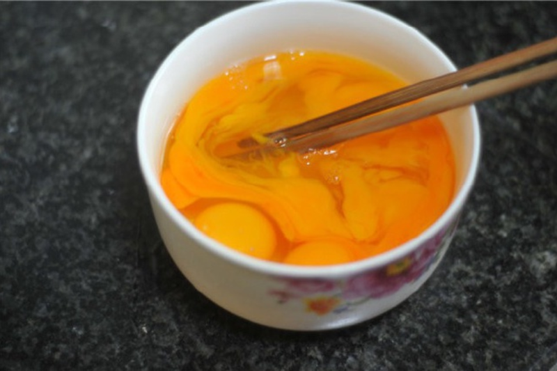 cách làm bánh tráng mắm ruốc (6)