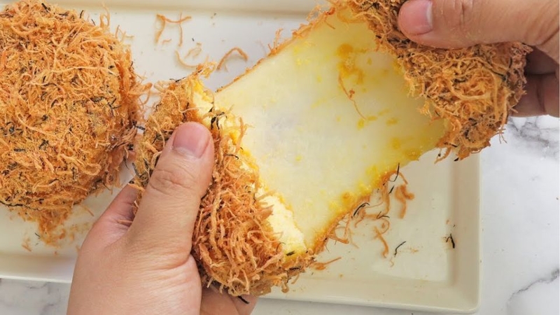 Bánh trứng muối 4