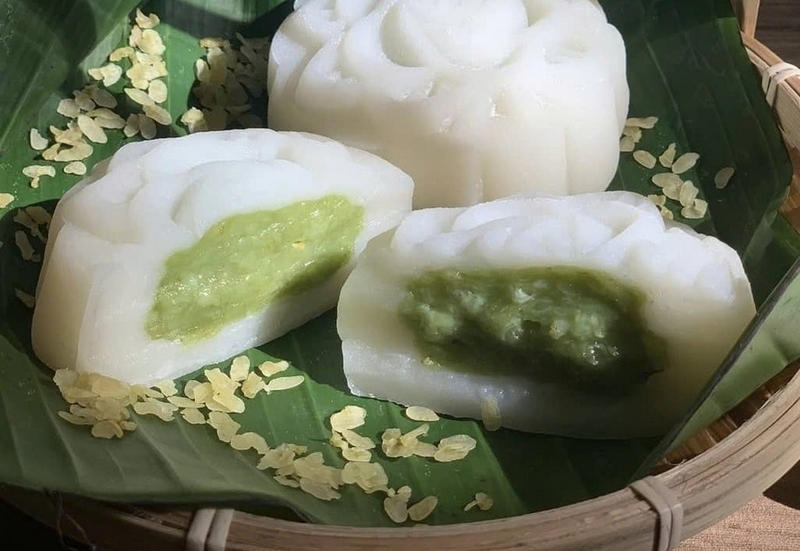 Bánh trung thu dẻo nhân cốm ảnh 2