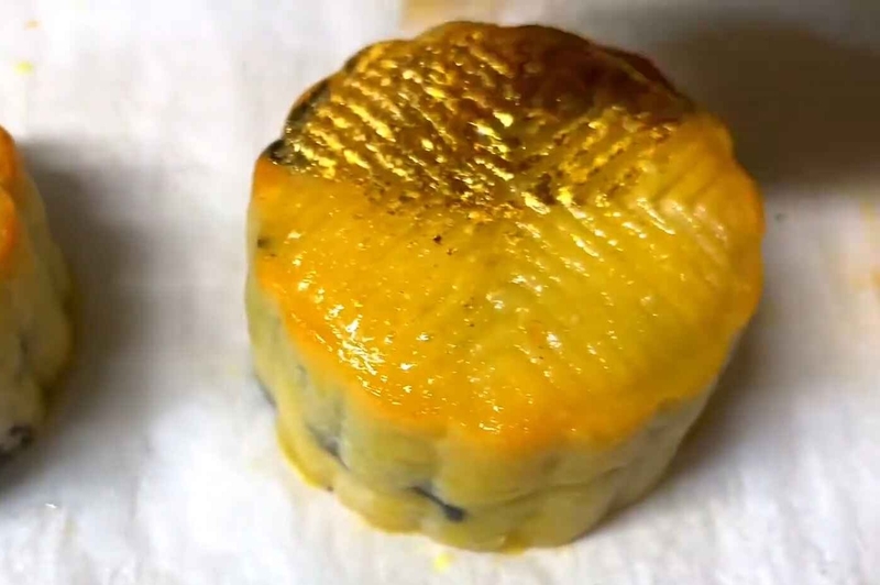 bánh trung thu mè đen hình 12