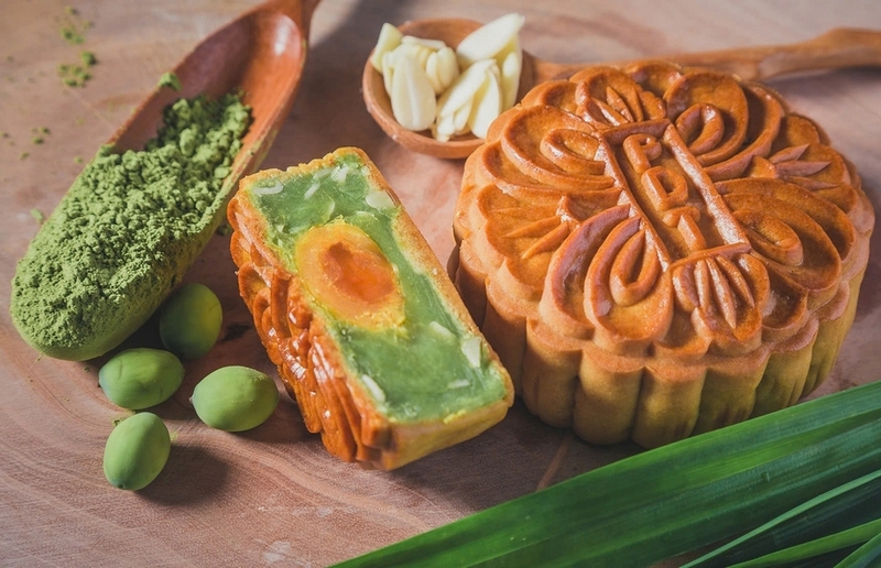 bánh trung thu nướng nhân hạt sen ảnh 3