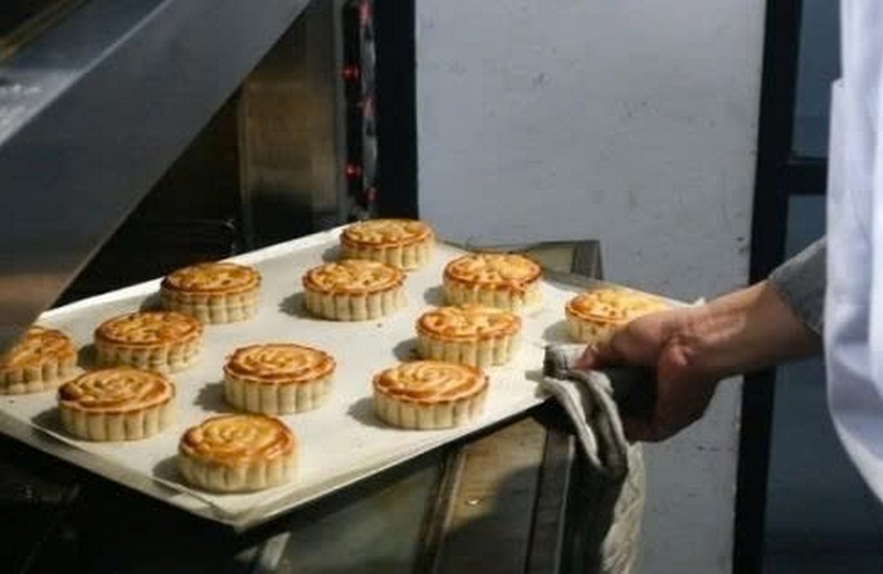 Bánh trung thu nướng nhân sữa dừa sầu riêng ảnh 5