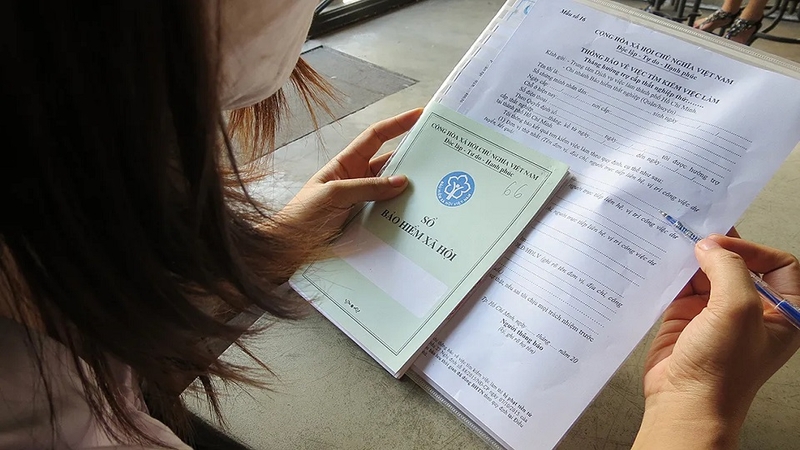 Nội dung ghi trên bìa sổ BHXH