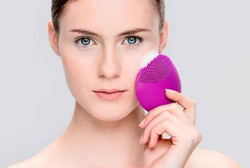 Độ tuổi 30 - 39 nên dùng máy rửa mặt