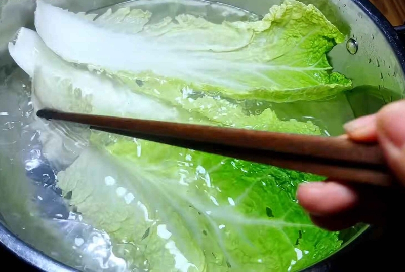 bắp cải cuốn thịt hình 4