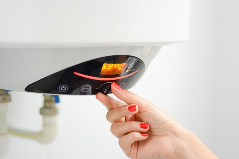 Bật bình nóng lạnh khi không có nước - 01