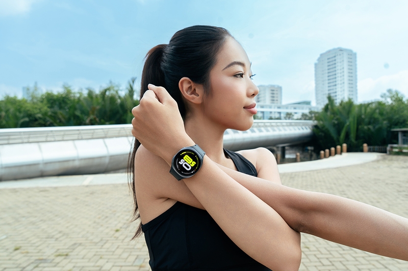 bat-mode-song-khoe-cung-galaxy-watch8 (3).jpg