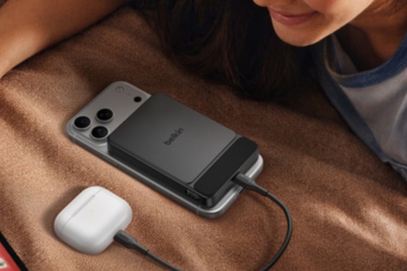 belkin-ultracharge-slim-qi2-10000mah-25w-8.jpg