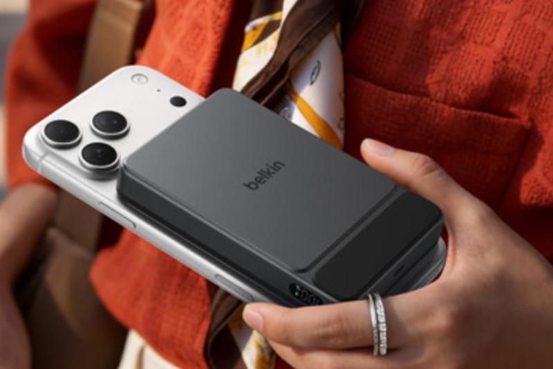 belkin-ultracharge-slim-qi2-10000mah-25w-a.jpg