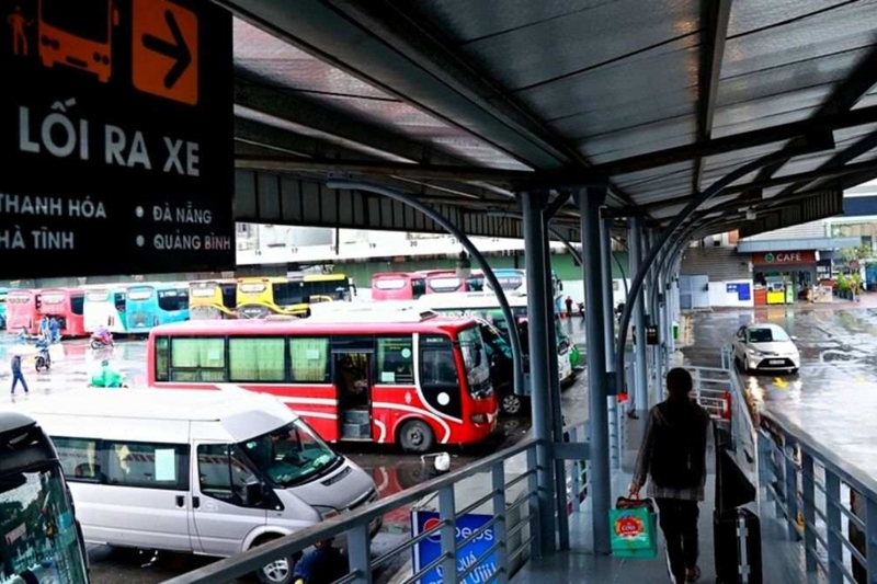 Bến xe Nước Ngầm 4