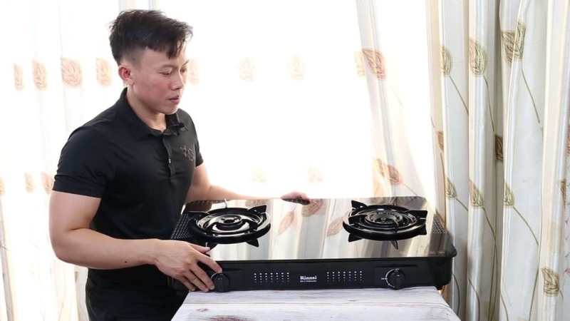 bếp gas rinnai rv-715 slim(gl-d) 3