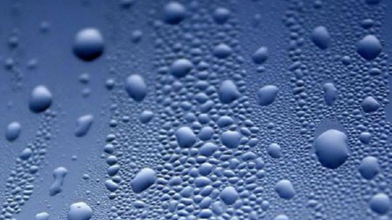 bếp từ bị ẩm 1