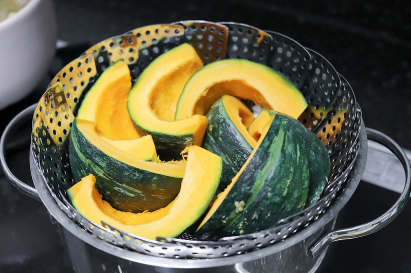 Bí đỏ hấp - 03