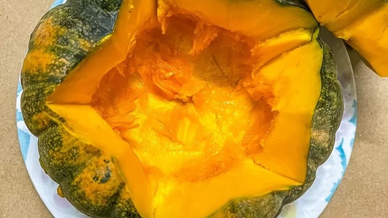 Bí đỏ hấp hải sản 2