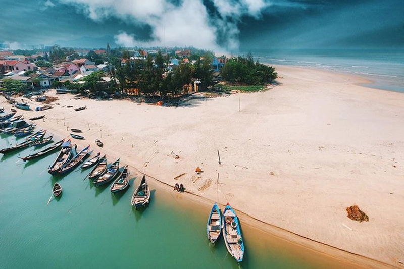 Biển nào đẹp nhất Việt Nam 10