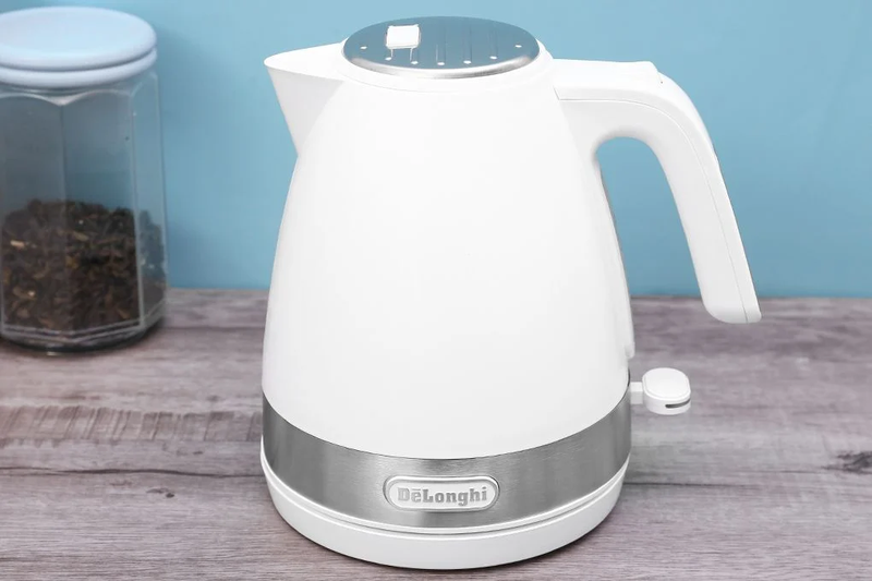 binh dun sieu toc delonghi cong suat lon