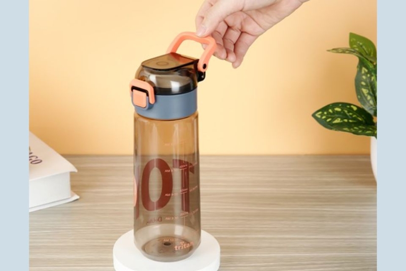 Bình đựng nước nhựa Tritan 620 ml Delites
