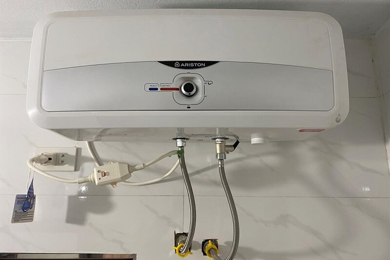 Bình nóng lạnh Ariston không sáng đèn - 06