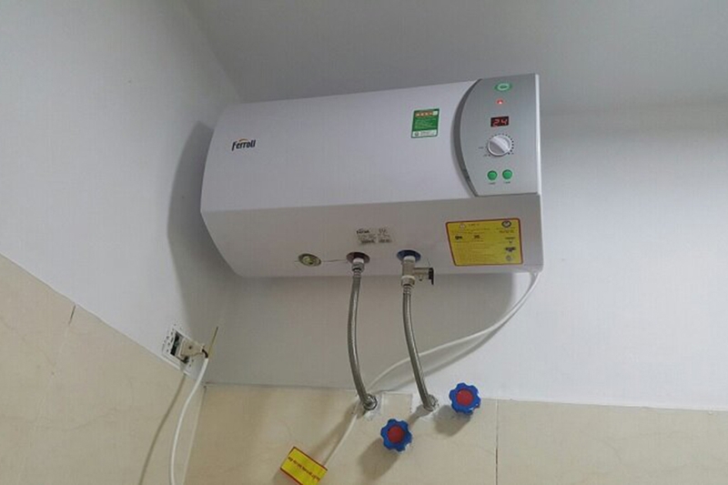 Bình nóng lạnh sáng cả 2 đèn - 06