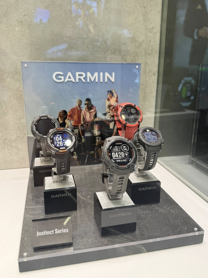 black-friday-dong-ho-garmin-giam-soc-den-45percent-10.jpg