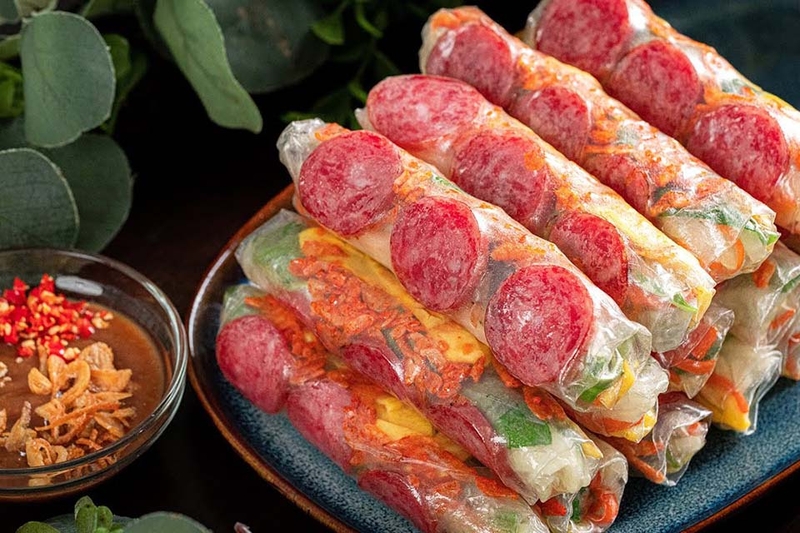 Bò bía bao nhiêu calo? Ăn bò bía có béo không