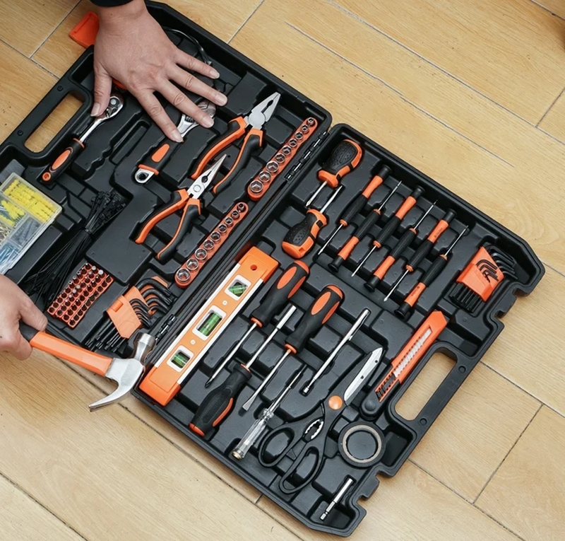 Nên mua bộ dụng cụ đa năng nào - 03