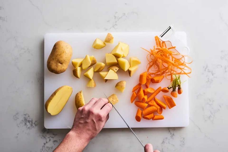 Thịt bò hầm khoai tây cà rốt bằng nồi áp suất - 07