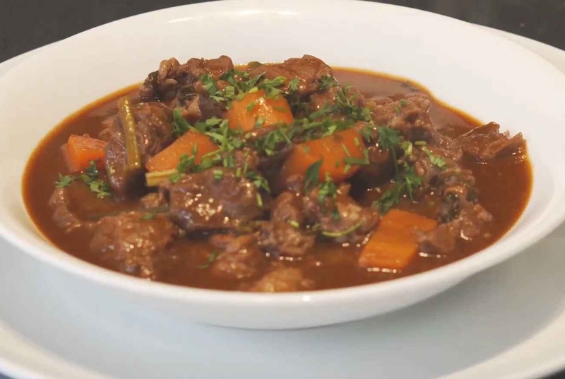 bò hầm rượu vang hình 12