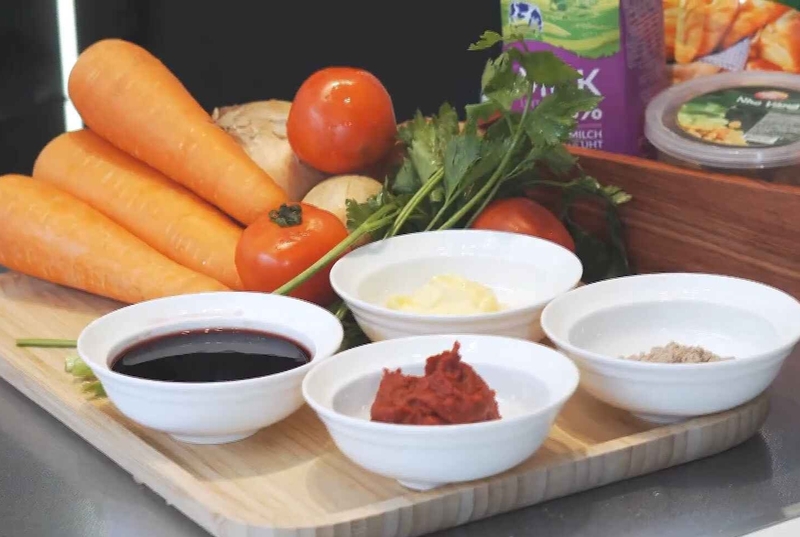 bò hầm rượu vang hình 1