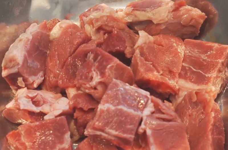 bò hầm rượu vang hình 2