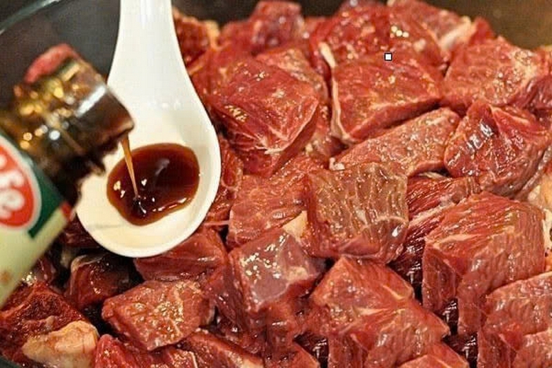 Bò lúc lắc nướng sa tế ảnh 3