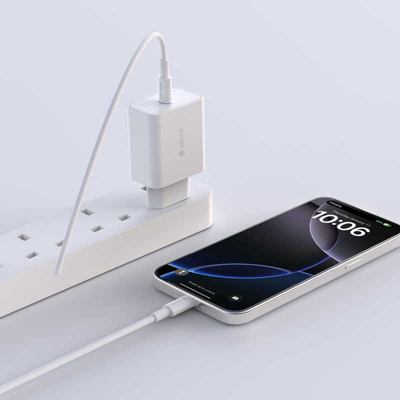 bo-sac-nhanh-1-cong-45w-kem-cap-type-c-to-type-c-15m-rocket-serie-quick-charger-devia-1.jpg