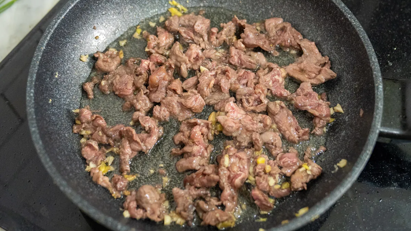 Bò xào măng trúc 4