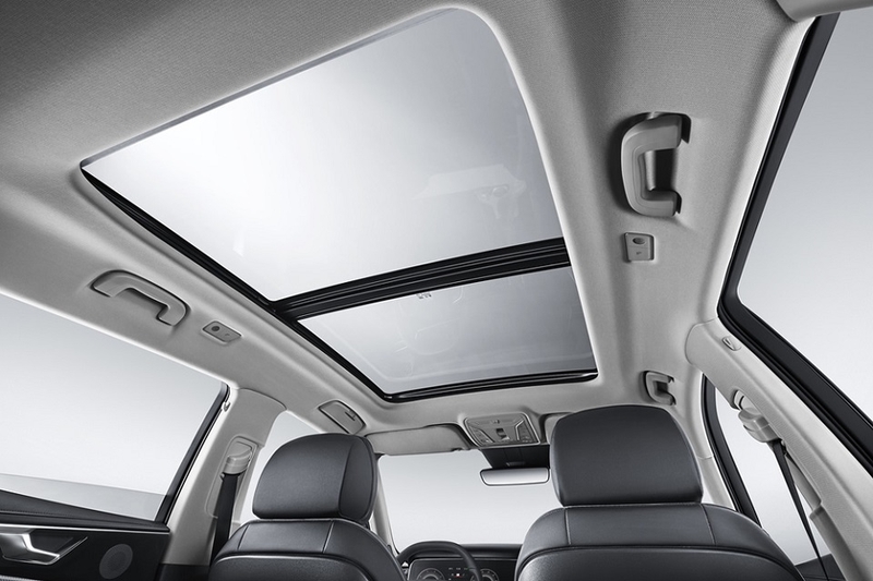 Bọc trần xe ô tô có thực sự cần thiết?