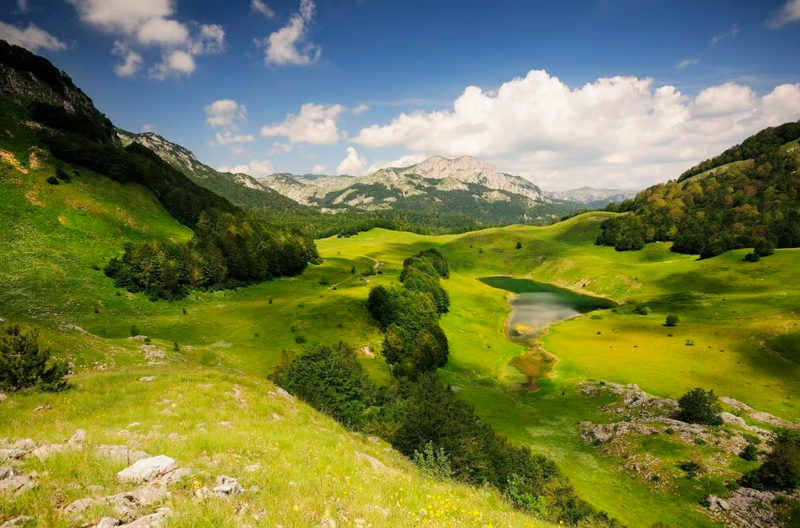 Bosnia & Herzegovina là nước nào? - hình 9