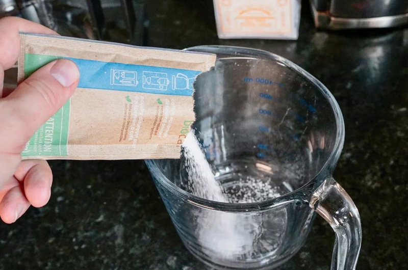 Bột vệ sinh máy pha cafe - 09