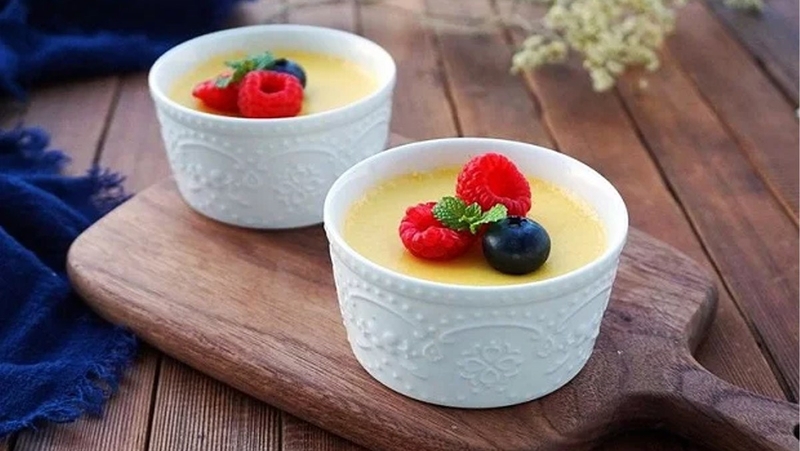 Bánh pudding trắng