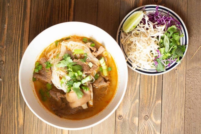 bún bò huế bao nhiêu calo ảnh 2
