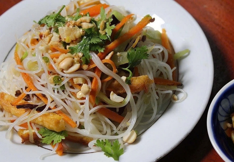 bún xào cần ảnh 3
