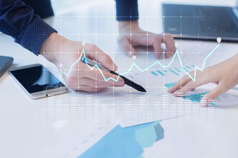 Business Analyst thường xuyên làm việc với nhiều phòng ban khác nhau
