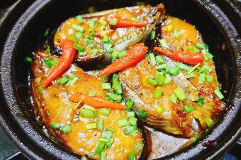 cá basa kho riềng hình 3