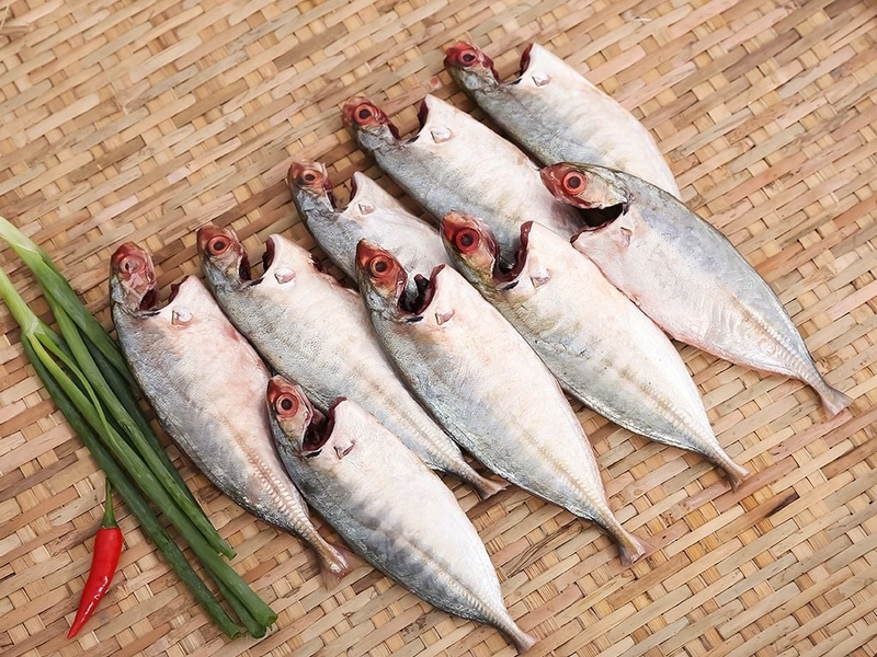cá bạc má kho măng 2