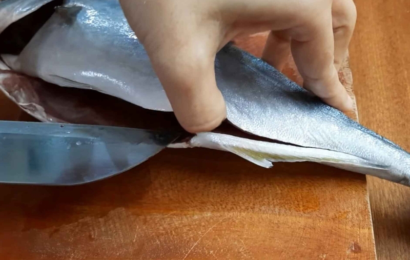 cá cam chiên giòn 3